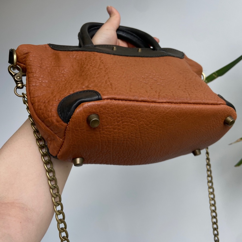Uppdoo vintage leather bag. Designed and made in Toronto